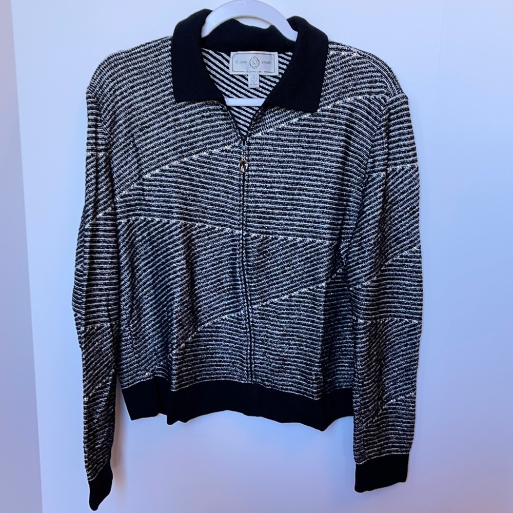 St. John Sport by Marie Gray zip front cardigan